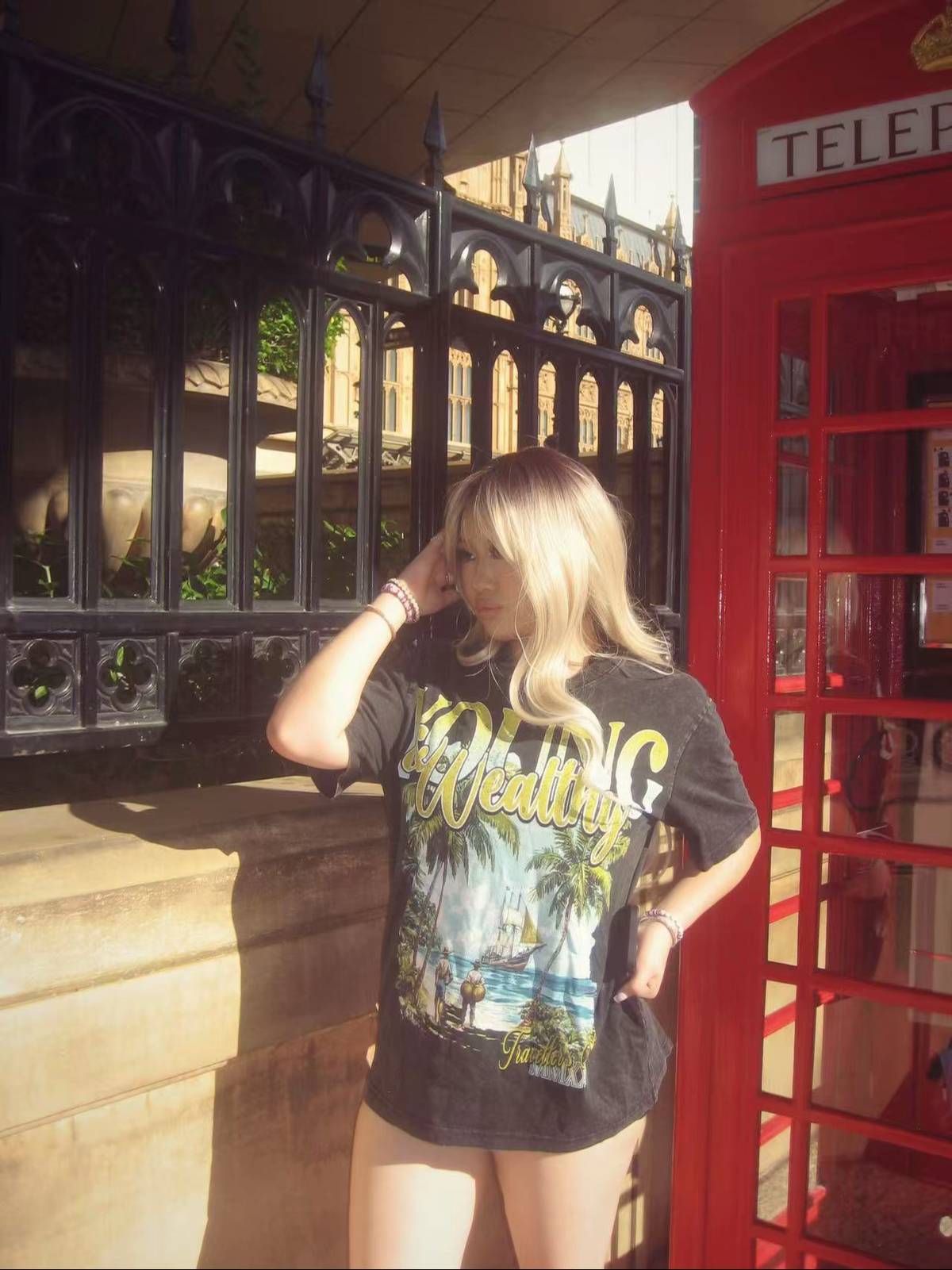 Young & Wealthy graphic tee lifestyle photo